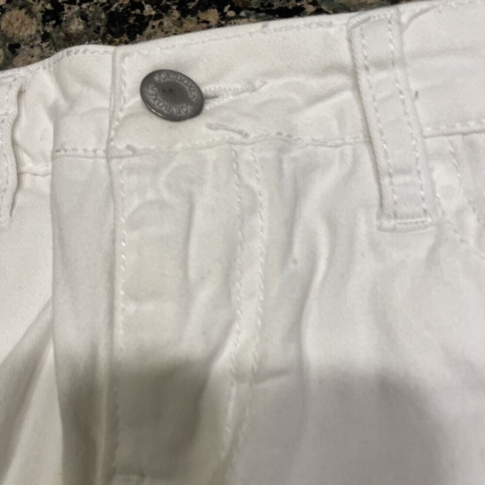 Joe Boxer Junior Women's White Denim Jean Shorts Size 1 with Peace Sign - Picture 3 of 6